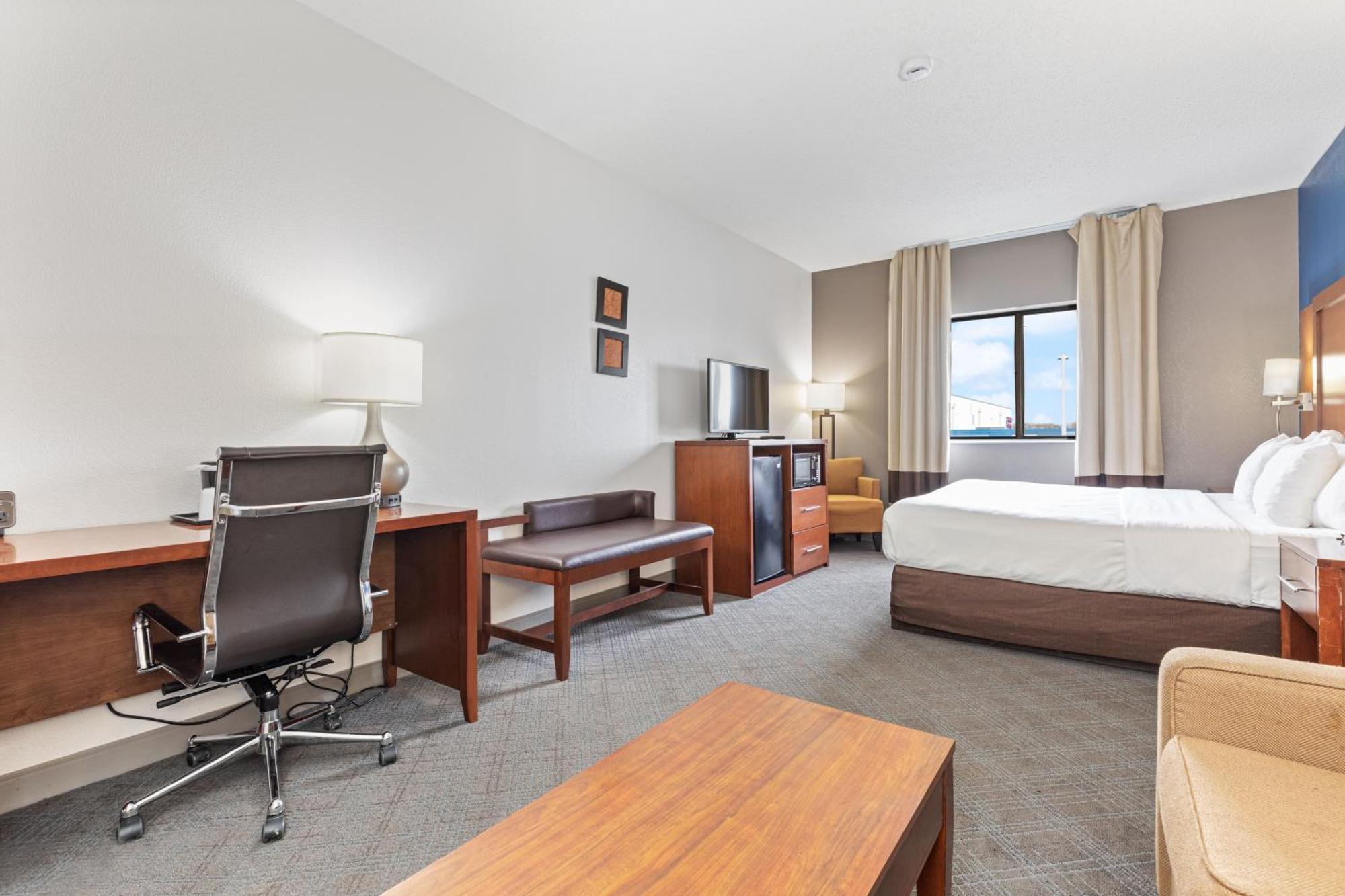 Comfort Suites Lombard - Addison Εξωτερικό φωτογραφία